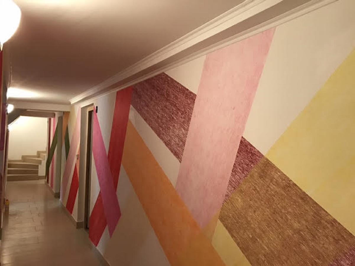 Opera Hostel Budapest Eksteriør billede