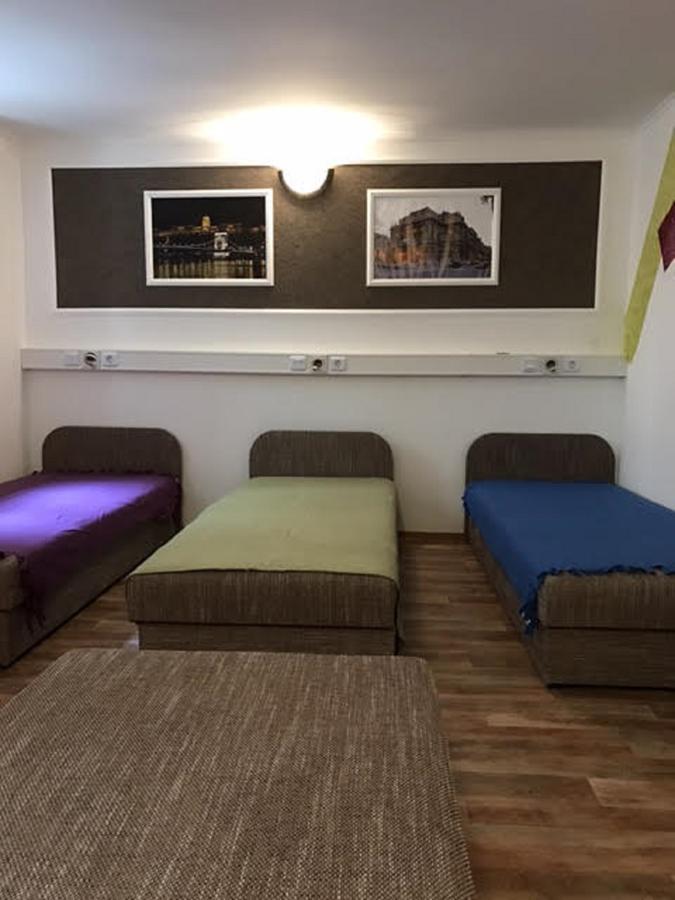 Opera Hostel Budapest Eksteriør billede